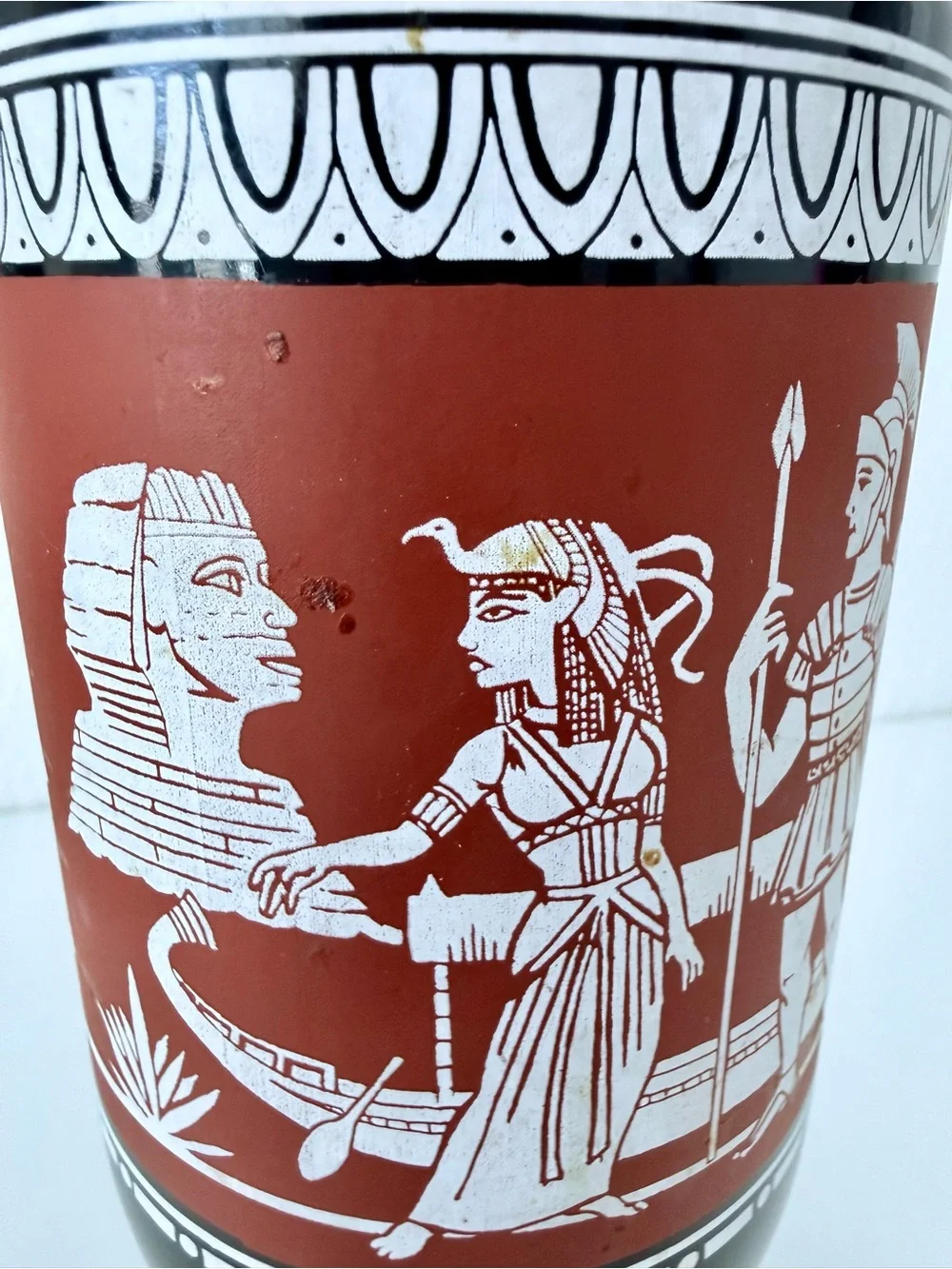 Vintage 1962 Jim Beam Cleopatra Decanter Bottle Egyptian Milk Glass Stopper 13